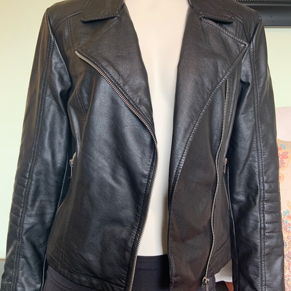 Cupcakes and Cashmere Faux Leather Moro Jacket - Picture 8 of 9